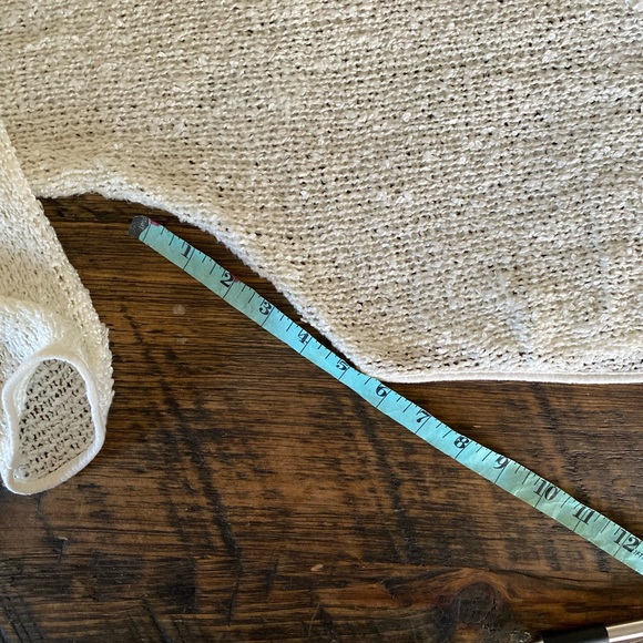 UO Out from Under double scoop neck slouchy loose knit crop sweater - Picture 8 of 11